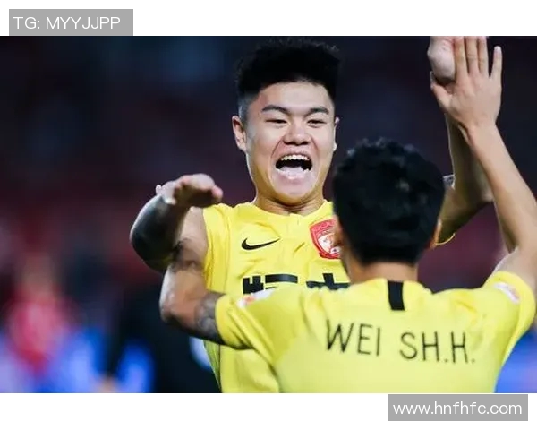 河南建业与恒大精彩对决回放全程回顾与分析