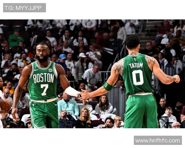 2017年马刺与凯尔特人激战回顾:经典对决与球星风采的碰撞 2017年马刺与凯尔特人激战回顾:经典对决与球星风采的碰撞