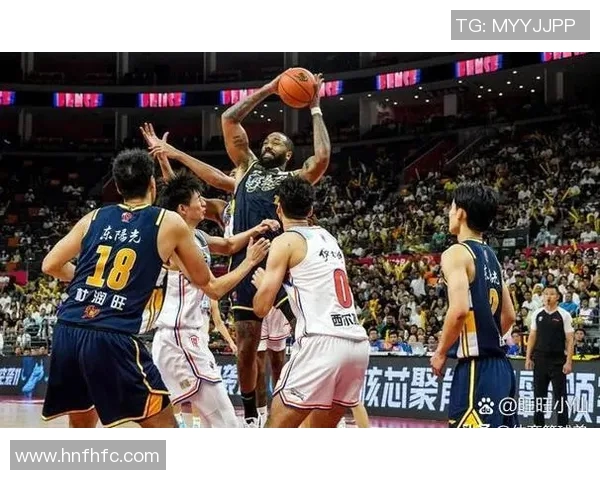 第7轮激战广厦对决广东争夺季后赛名额的关键之战